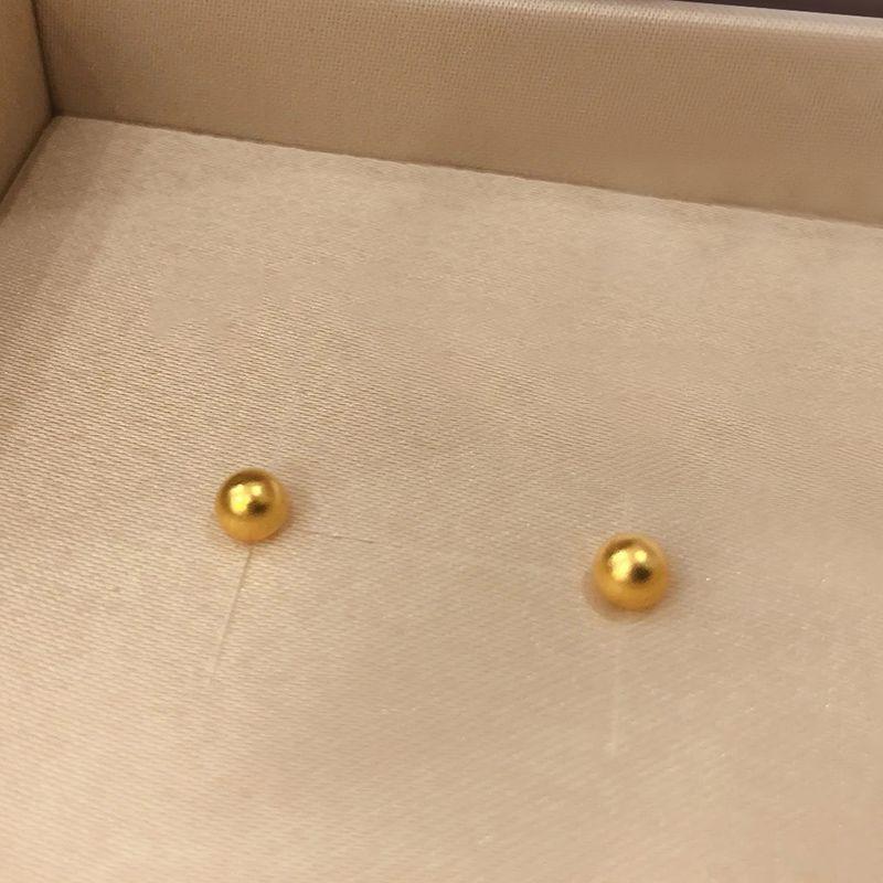 

Серьги-пусеты с 18-каратным покрытием для женщин Минималистичные круглые бусины Стойкое к цвету Настоящее золото 3mm small golden bean (ear hole)