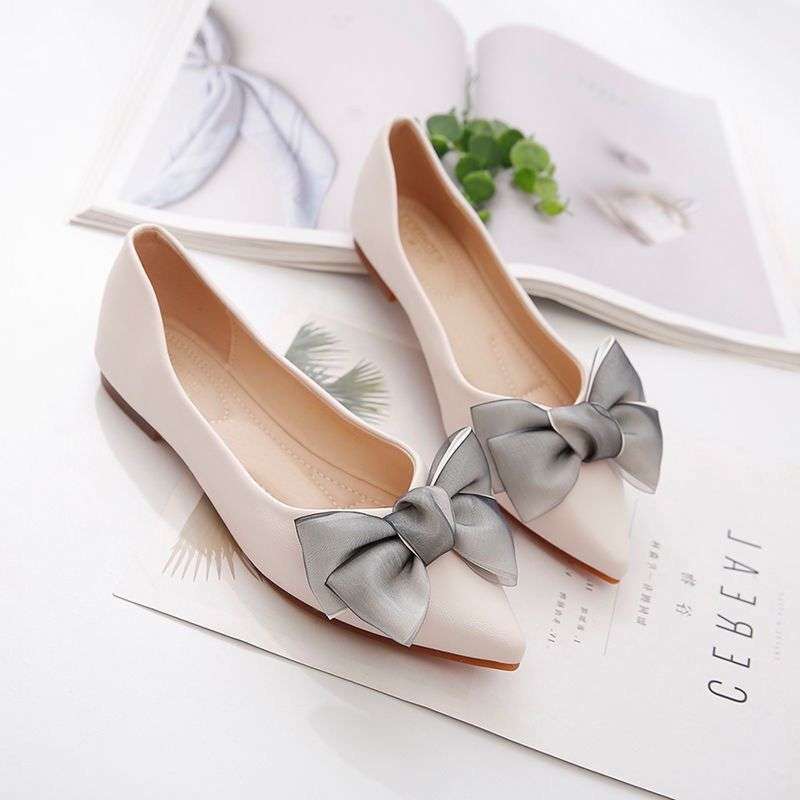 Doudou Shoes 2025 New Female Versatile Flat Late Evening Wind Low Heel Lazy Fairy Gentle Women's Shoes Autumn and Winter Single Shoes
