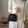 New Fashion Korean Bag, Small Fresh Texture, Shoulder Bag, Niche Simple Commuting, Shopping, Small Square Bag Girl