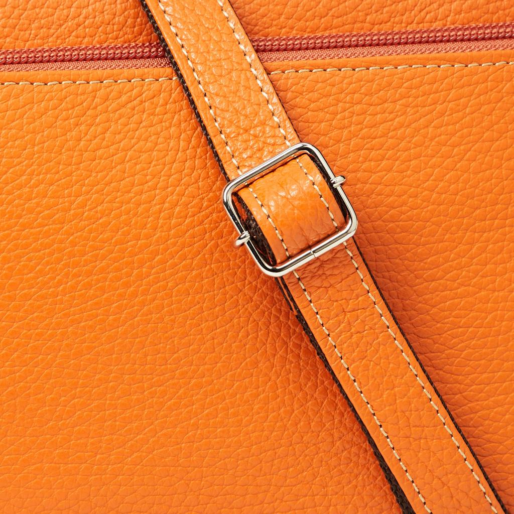 Bianco Horizontale Pochette, Koeienhuid Leer, Crossbody Schoudertas, Clutch, Gemaakt in Japan, Echt Leer, Perfect voor Uitjes, Dagelijks Reizen, en