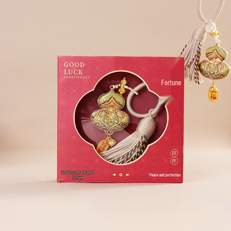 Chinese Gourd Pendant Tassel - Intangible Cultural Heritage Keychain & Bag Charm Souvenir