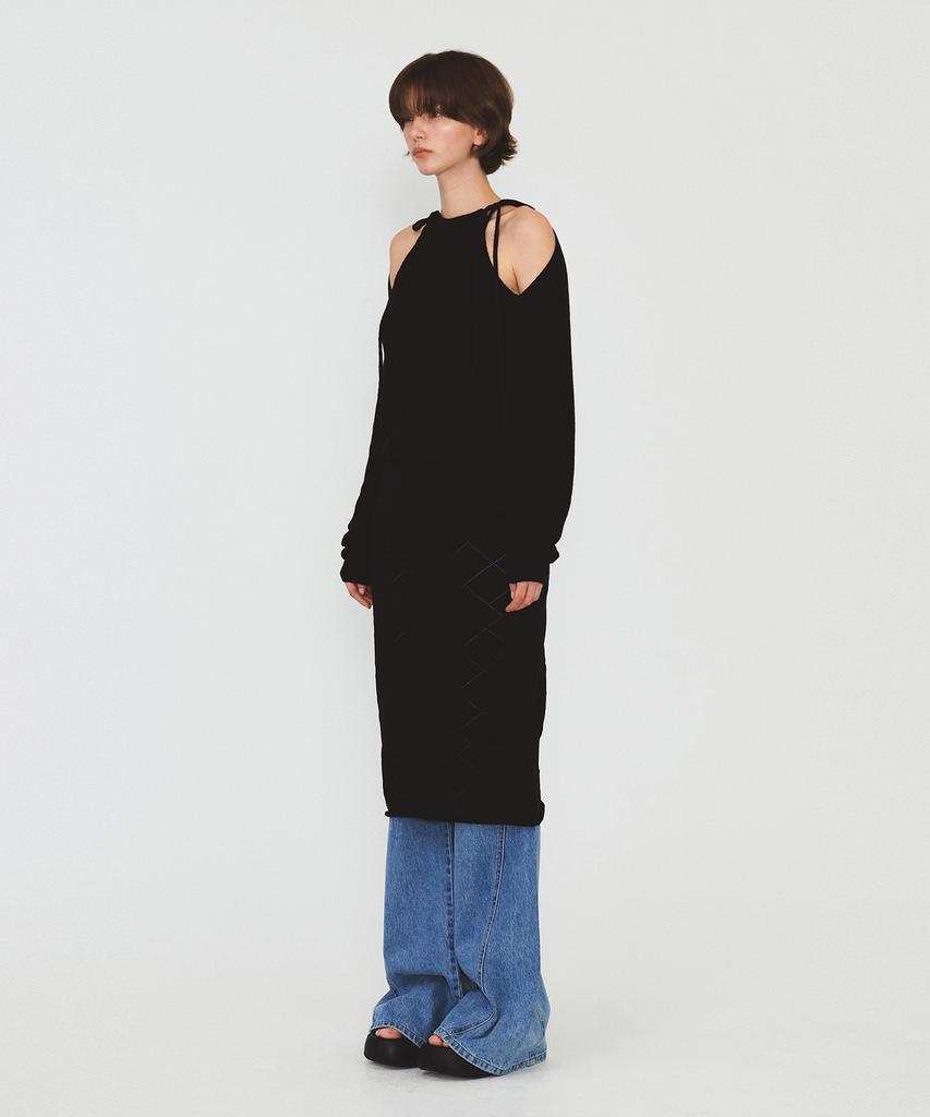 Daiaegeuneol Ribbon Strap Hole Knit (Black)