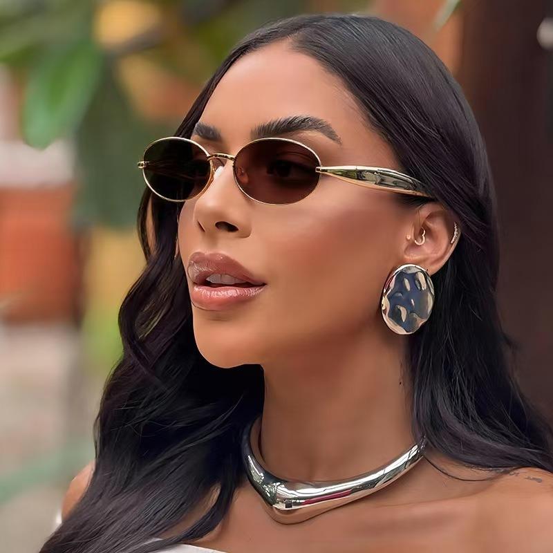 Retro Steampunk Sunglasses Vintage New Women's Metal Oval Sun Glasses Ladies Classic Glasses UV400 Sunscreen Eyewear