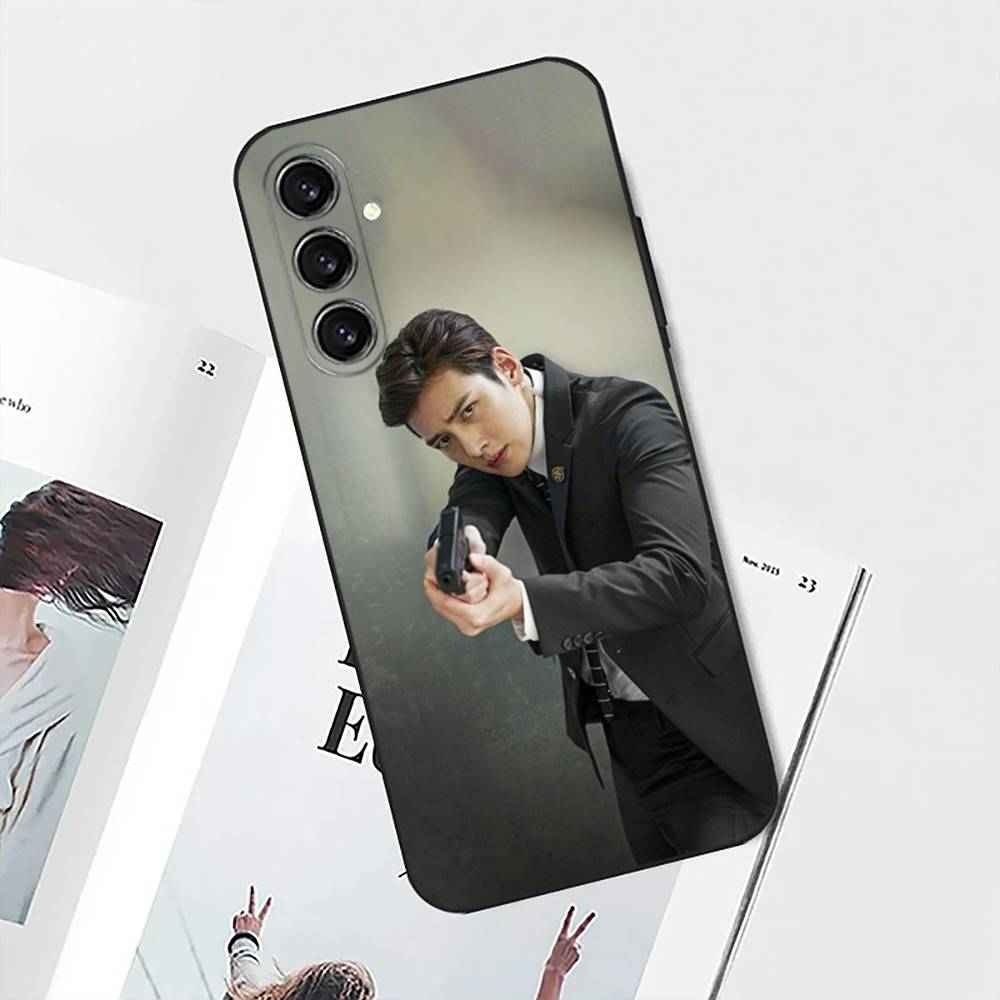 Ji Chang W-Wook Phone Case For Samsung S25,S24,S21,S22,S23,S30,Ultra,S20,Plus,Fe,Lite,Note,10 Black Soft Shell