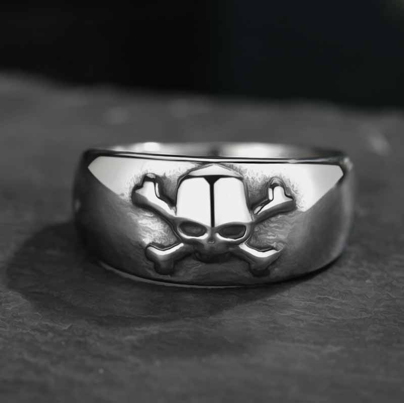 316L Stainless Steel Small Skull Ring for Man Punk Rock Polished Dropshipping Boyfriend Biker Jewelry Creativity Gift Wholesale