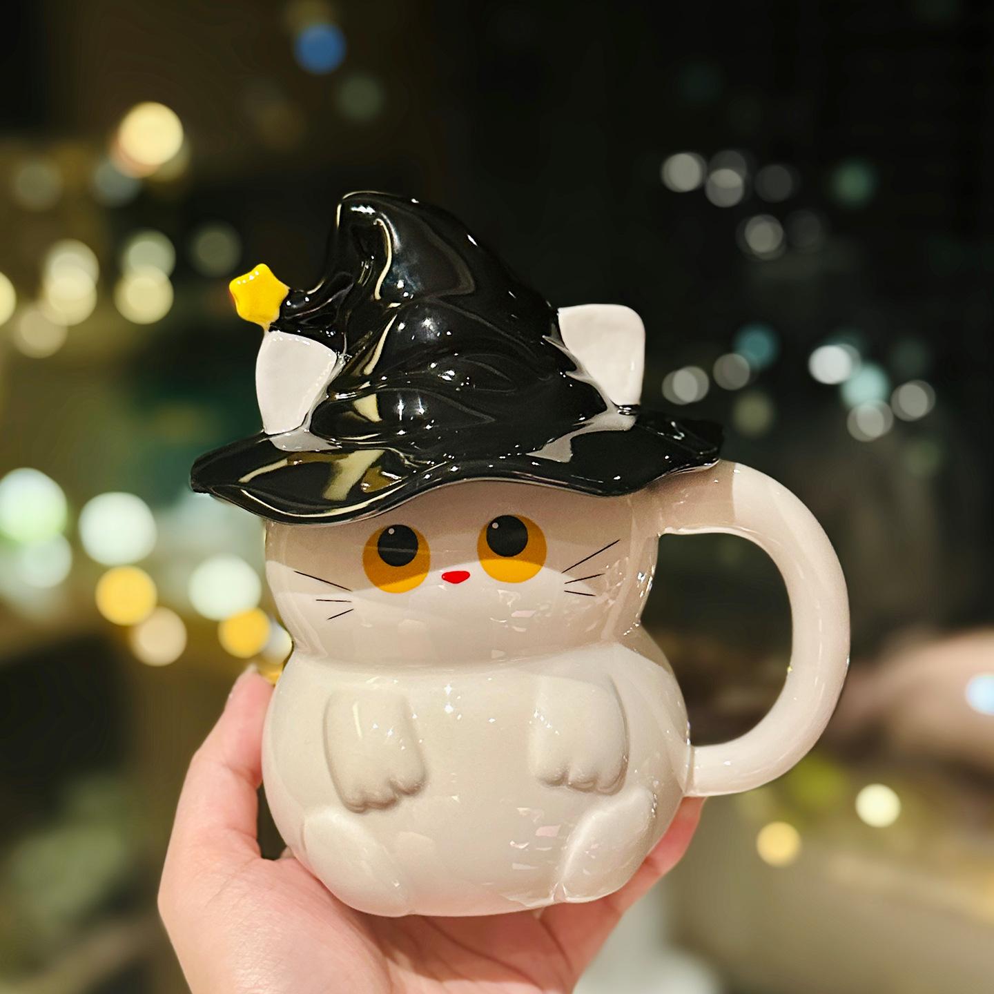 

Cartoon Magic Cat Ceramic Mug with Lid Personalized Office Cup Home Cup Halloween Souvenir 450ml