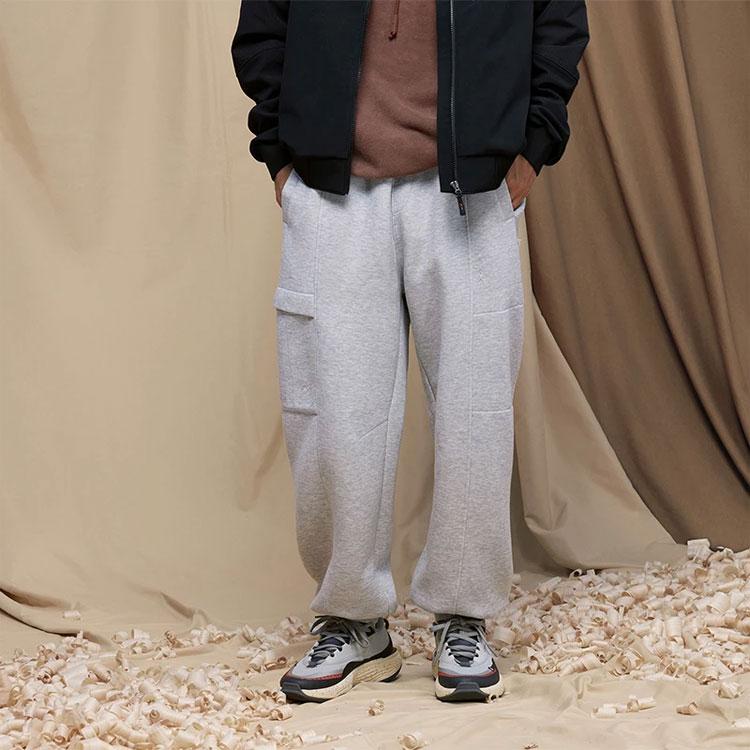 Li Ning Sports Lifestyle Series Solid Color Mid Waist Tapered Knit Joggers Men Joggers Light-Gray AKLT903-2