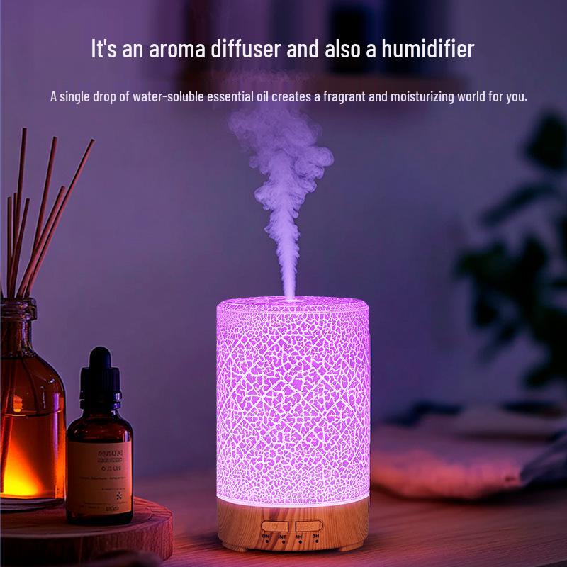 Crackle USB Desktop Humidifier with Seven-Color Ambient Light and Large Mist Output for Silent Home and Bedroom Aroma Diffusion.