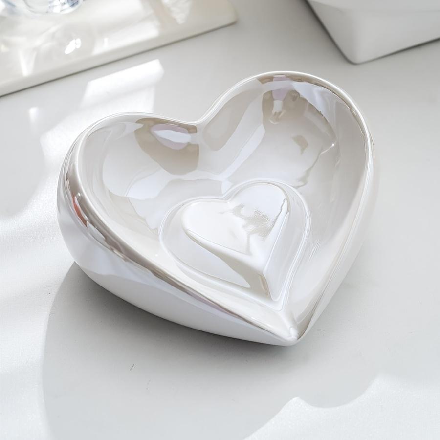 Love Drain Soap Dish Colorful Electroplated Lightweight Luxury Creative Bathroom No-Drill Ceramic Soap Holder Household Washbasin Storage Rack