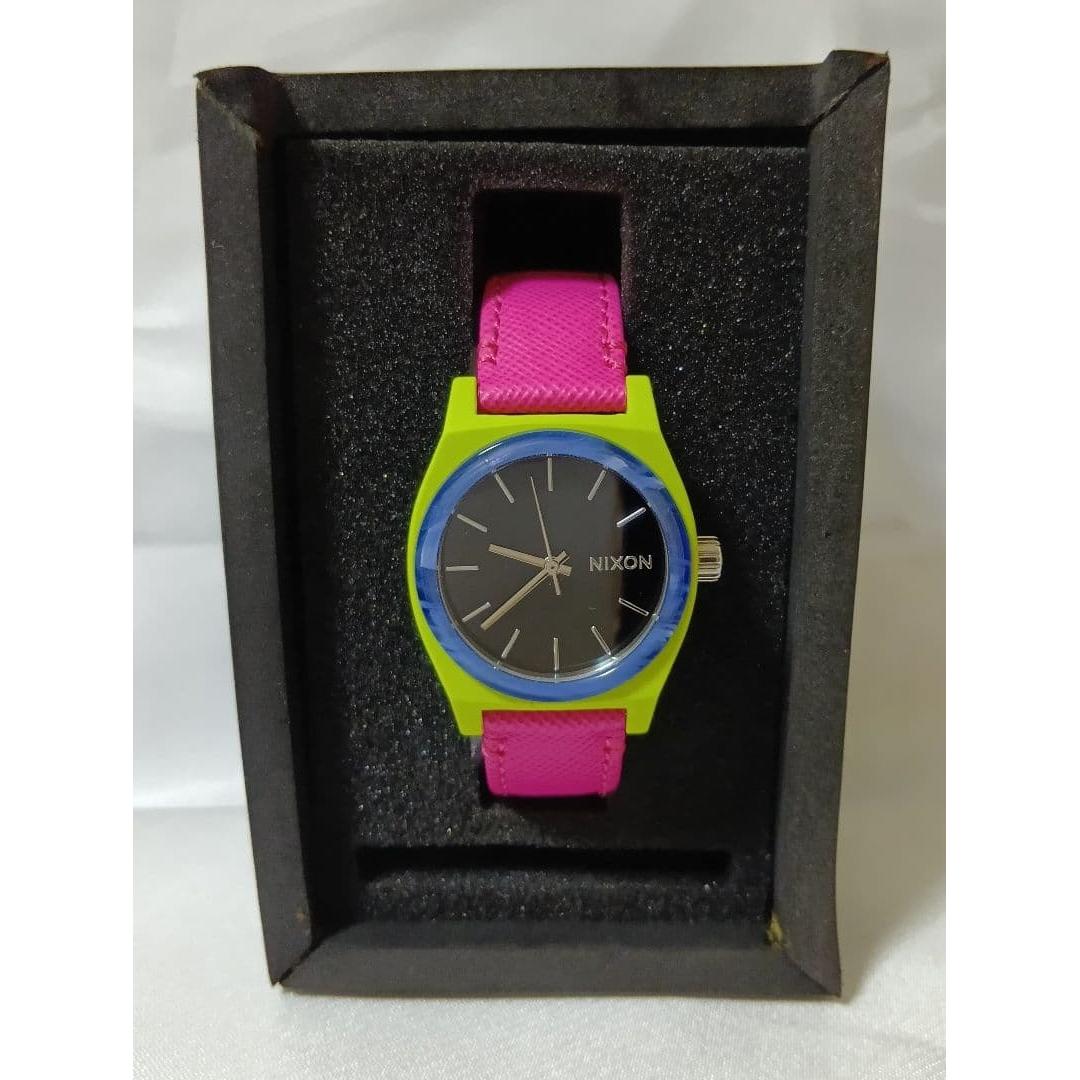 Used Rare NIXON MEDIUM TIME TELLER LEATHER watch