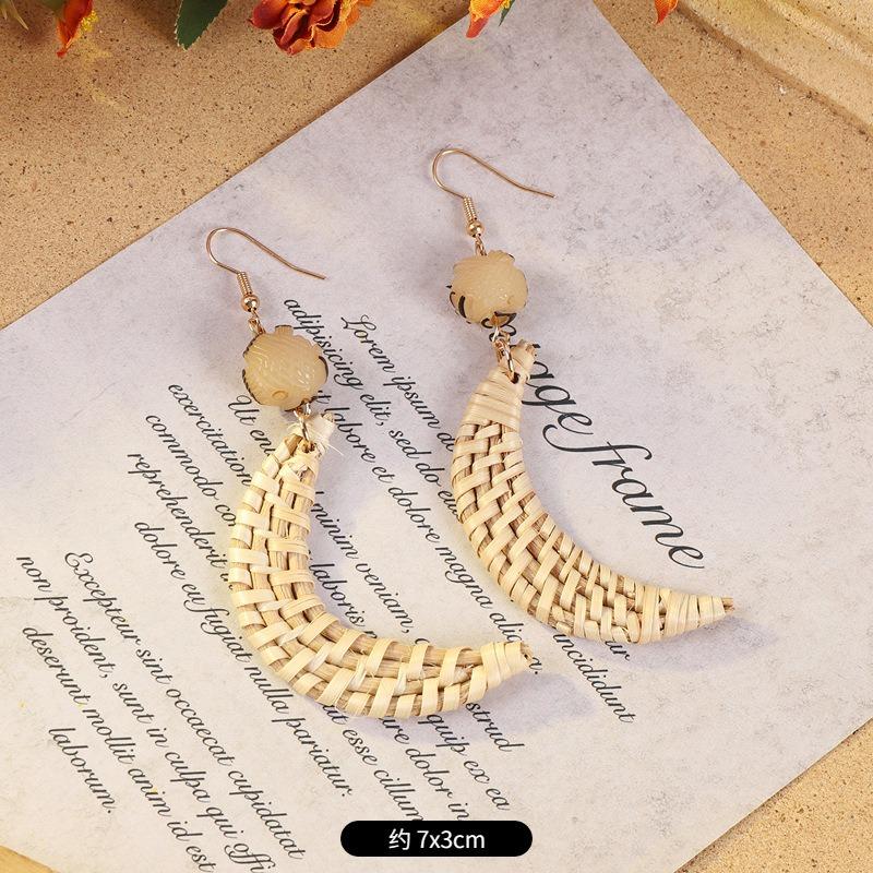 Vintage vacation style grass vine woven earrings Bohemian seaside niche exaggerated stud earrings women's earrings