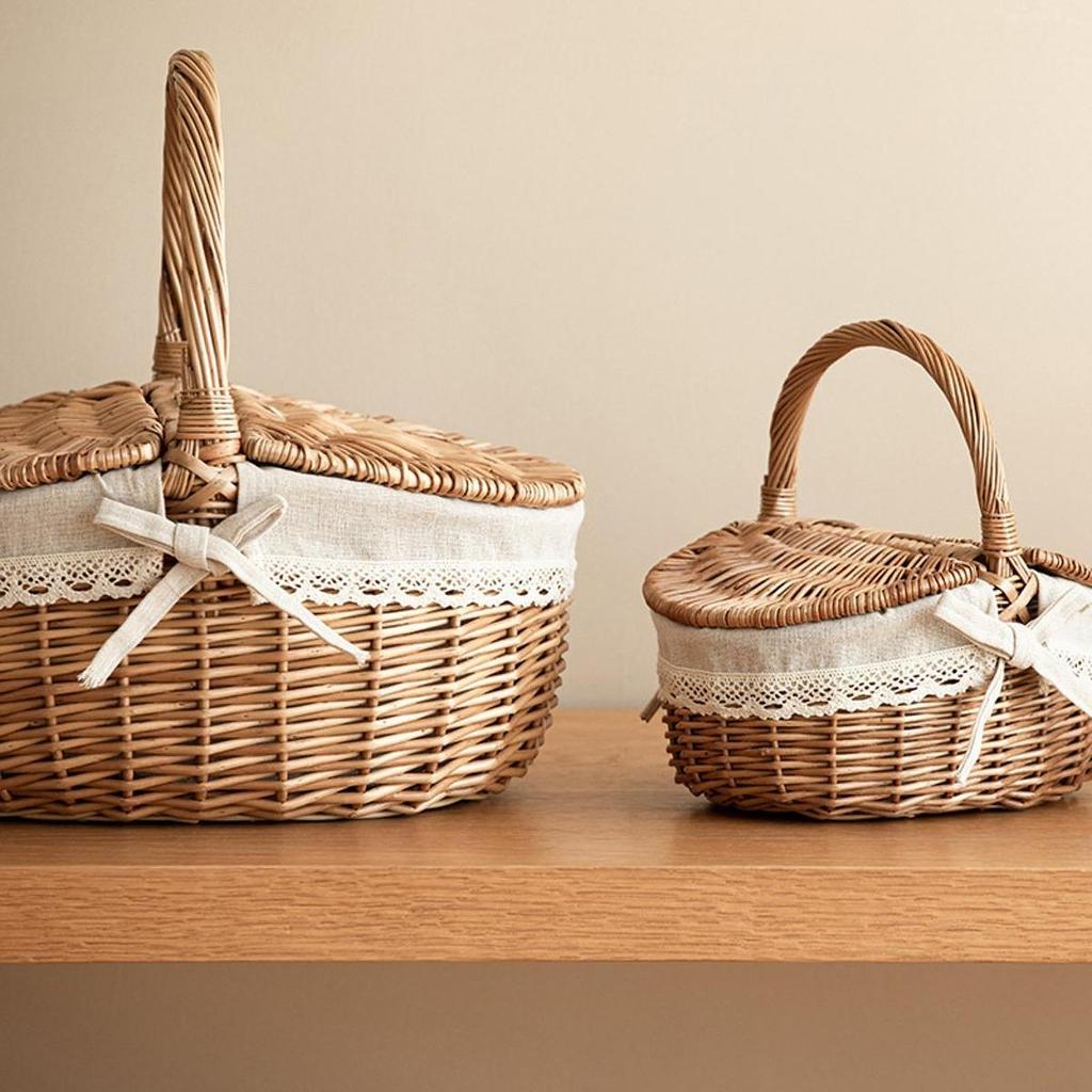 Wicker Picnic Basket with Lid and Handle Sturdy Woven Body with Washable Lining for Easter,Mother's Day,Outdoor Camping
