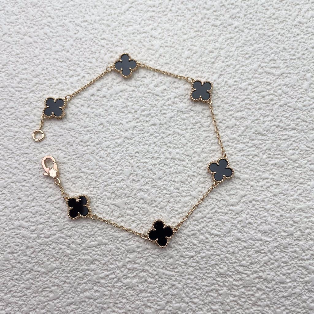 High Quality 9mm Small Six Flower Mini Four-leaf Clover Bracelet Female Natural White Mother-of-pearl Red Chalcedony Agate Bracelet