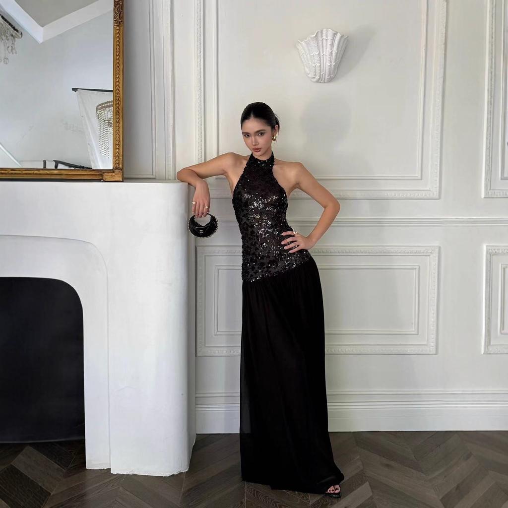 Temperament: Pure Desire, Sexy Black Sequin Dress, Design, Halter Neck, Sleeveless Backless Dress, Beautiful Banquet Dress