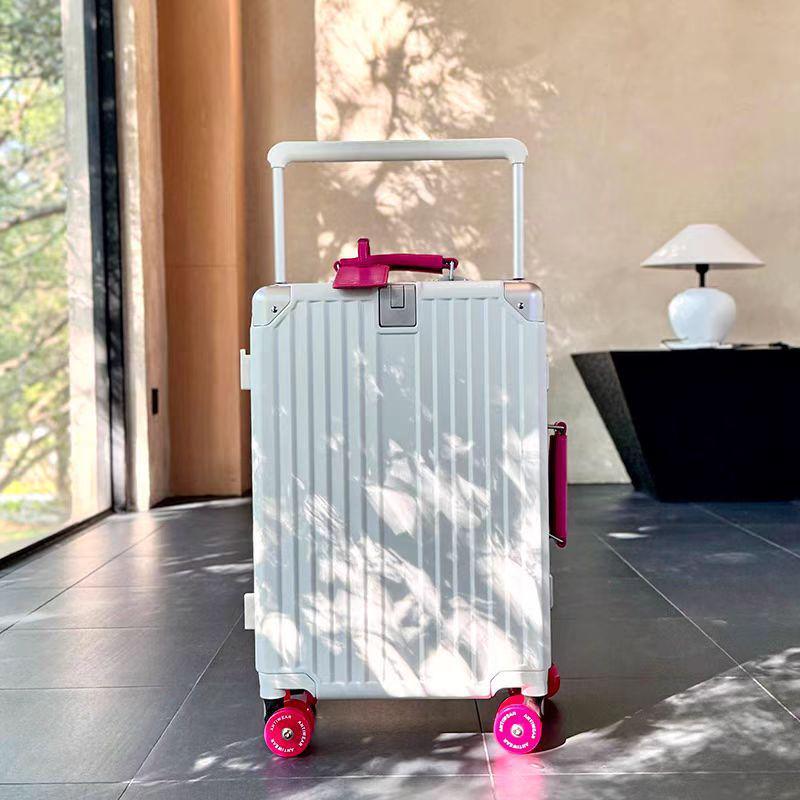 Silent Universal Skate Wheel Suitcase - 20" Boarding Password Box & 24" Trolley Case for Women