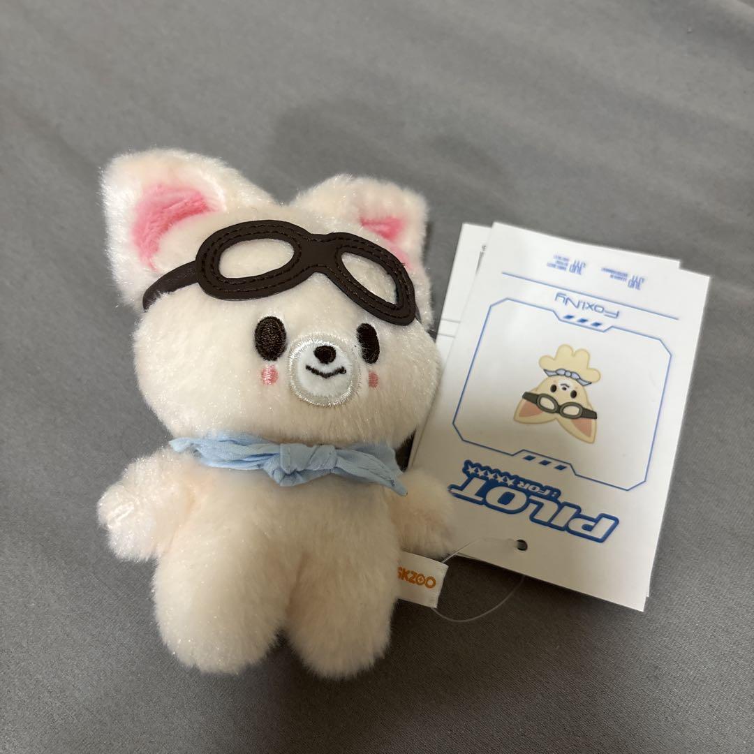 

[USED] skzoo foxi.ny Foxiny stuffed toy pilot