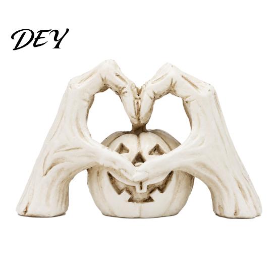 Halloween Pumpkin Figurine Gothic Skeleton Heart Hand Sculpture, Spooky Resin Abstract Statue, Gift for Collectors Shape Finger Gesture Love Ornaments