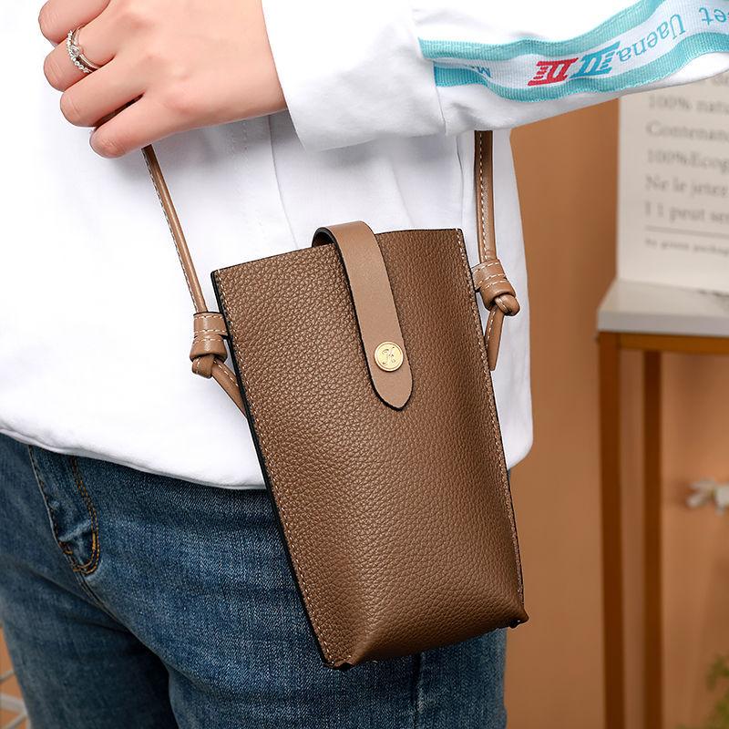 

Mobile phone women soft leather mini new mobile phone bag small bag change walking shoulder messenger bag super light and trendy коричневий