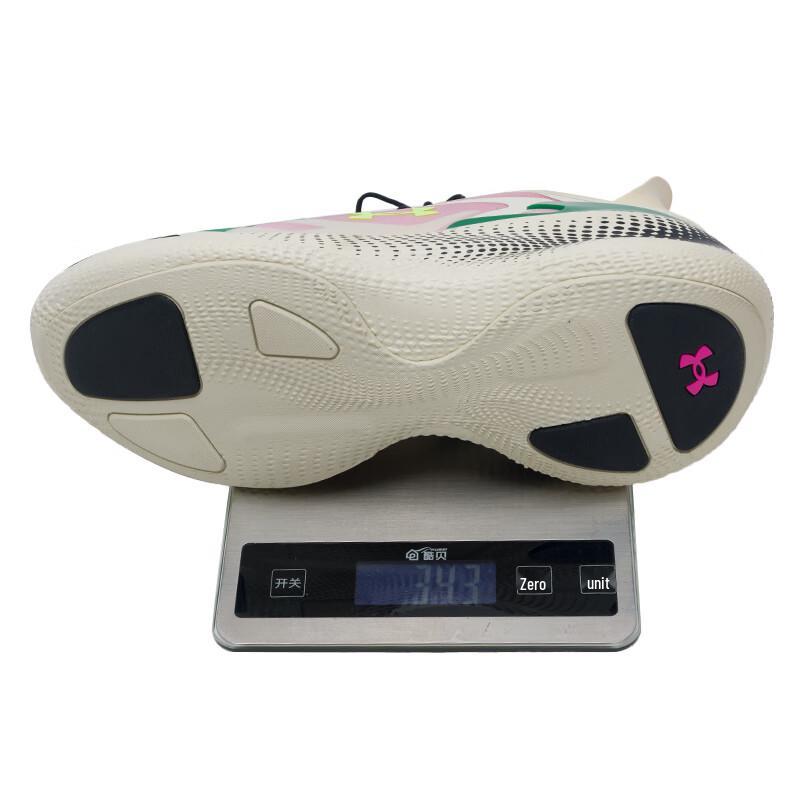 Under Armour Casual Sport Shoes