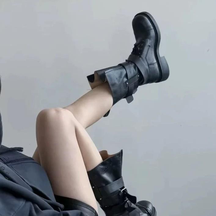 New high locomotive boots knight boots women's thick heel buckle thick sole retro old western cowboy boots long boots