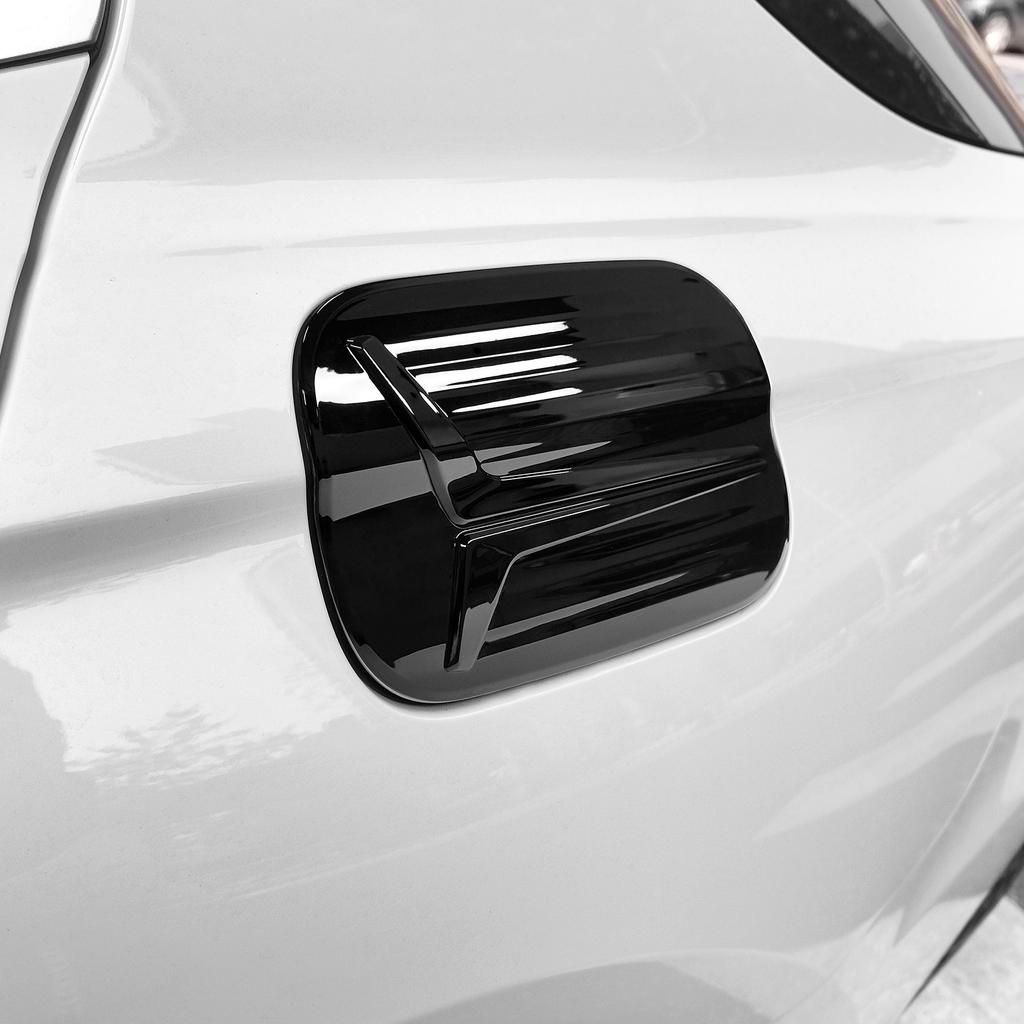Car Decoration Gas Tank Cover For Genesis G70 - Gloss Black Carbon Fiber Cars Accessories Styling Upgrade Modify A Car