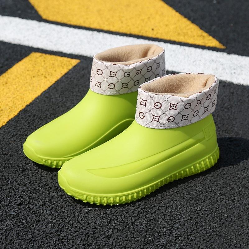 Fashion Rain Shoes Women's Fashion Adult Short Rain Boots Wear Non-slip Water Shoes Velvet Cotton Kitchen Short Rubber Shoes Low Tube