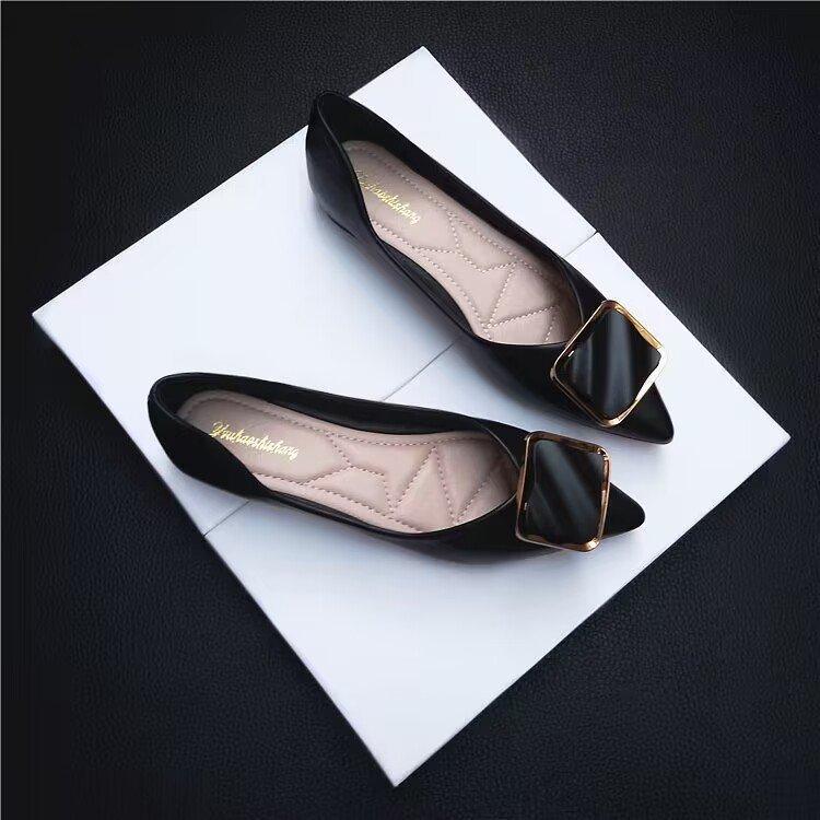 Spring new shoes versatile flat-soled single shoes women pointed Internet celebrities shallow mouth fashion frontier ladyshoes soft sole Doudou shoe