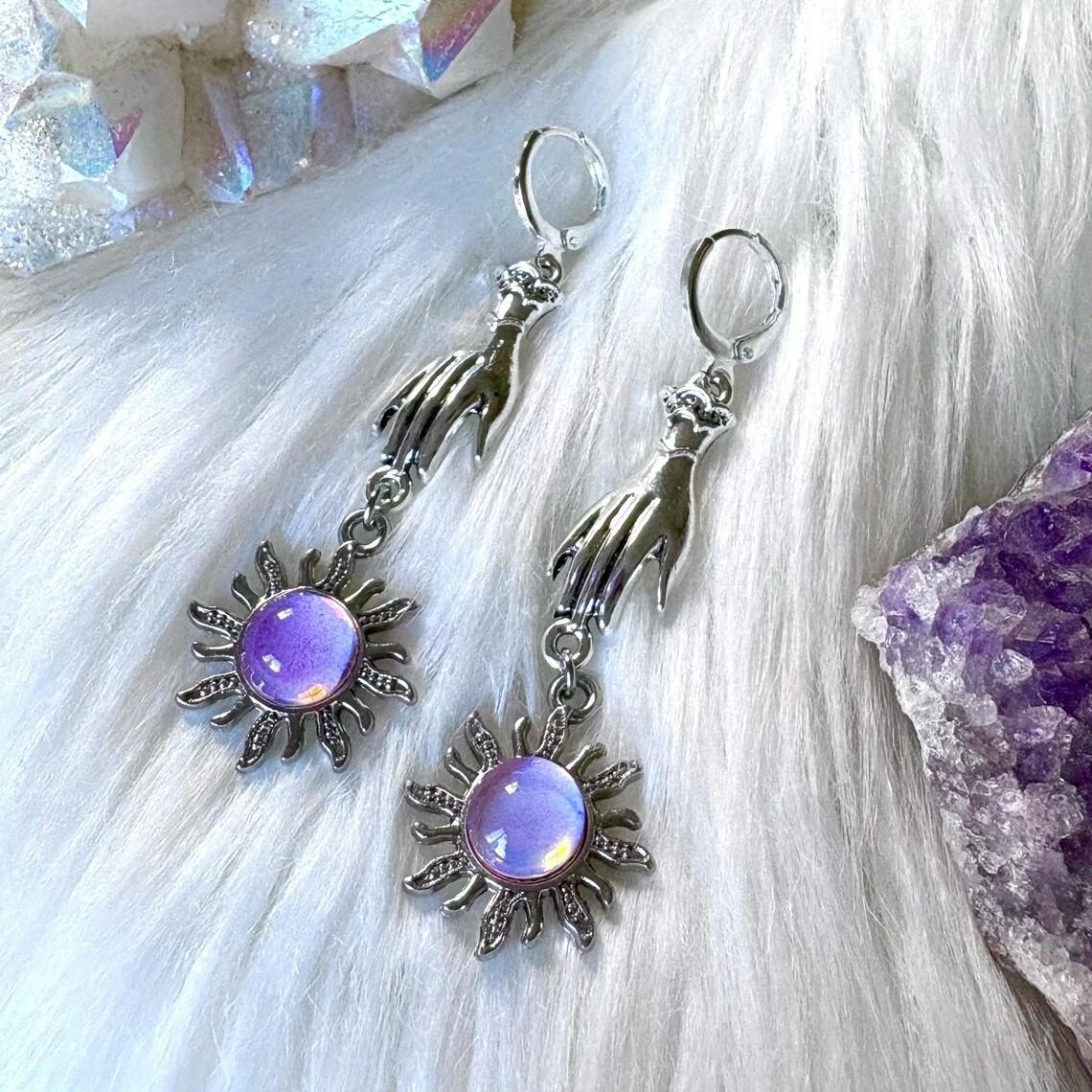 

Bohemia Purple Crystal Sun Sliver Color Stainless Steel Tarot Hand Dangle Earrings for Women Halloween Party Wizard Jewelry Gift