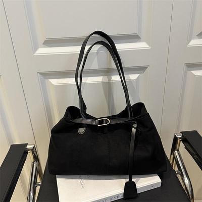 2025 Retro Matte Large Capacity Women's Tote - High-End Work and Commute Shoulder Bag, New for Autumn/Winter