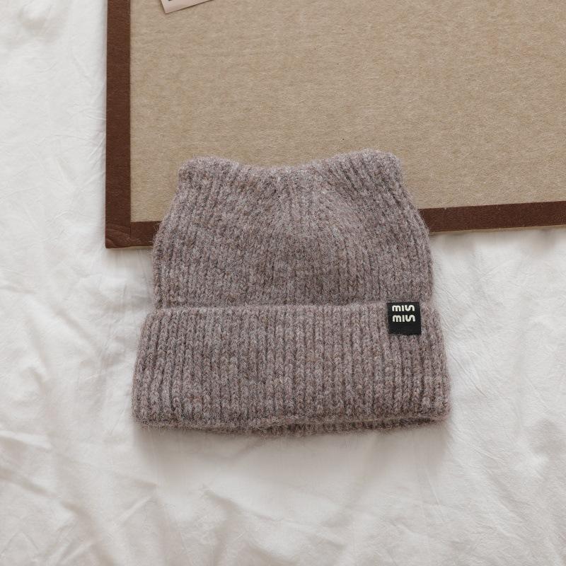 

Simple Side Label Cold Hat Dopamine Color Knitted Hat for Women Thickened and Warm Autumn and Winter New Wool Hat One Size