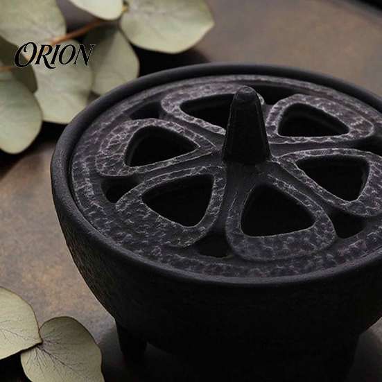 Aromatherapy Burner Vintage Tripod Incense Holder with Lid, Cast Iron Burner, Metal Cauldron Zen Home Decor Censer, Cone Coil for Resins Charcoal
