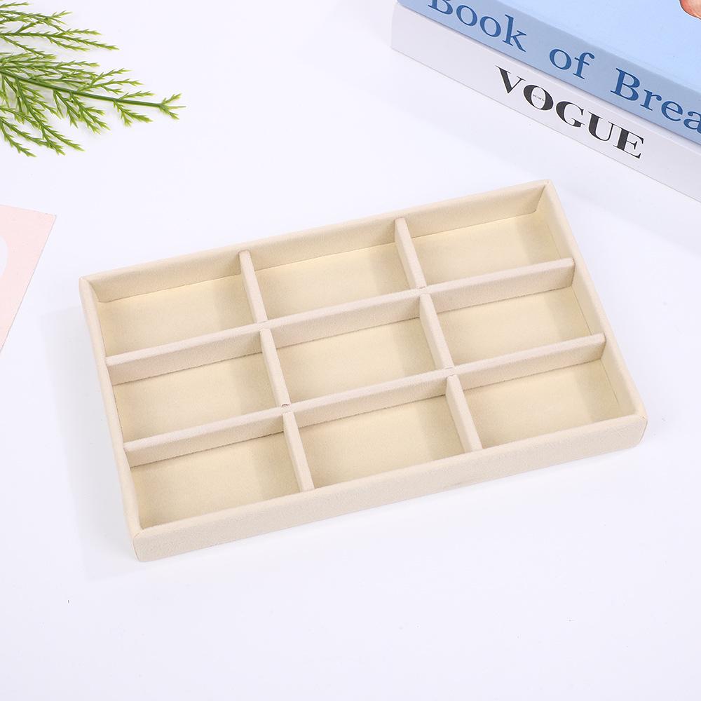 Velvet Jewelry Box – Ring and Earring Tray with Bracelet Compartment