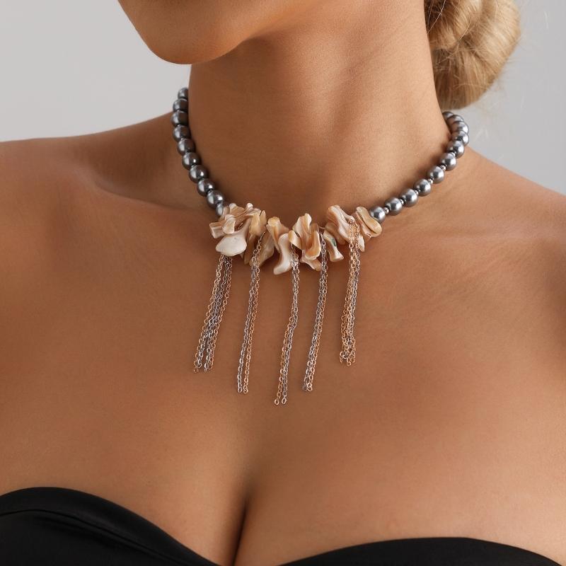 Artistic Shell And Fringe Layering Chokers Necklace With Glass Beads For Women Elegant Jewelry Gift