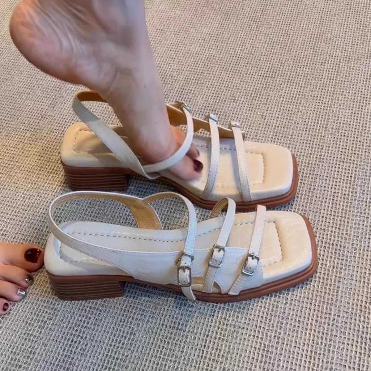 

2025 fashion sandals with Roman thick heel summer edition cross literary retro soft leather open-toed strap sandals 40