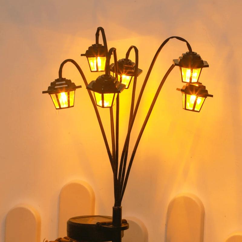 1pc Retro Lantern Decorative Light Solar-powered 6LED Retro Street Lamp Shaped Decorative Light Suitable for Garden Courtyard