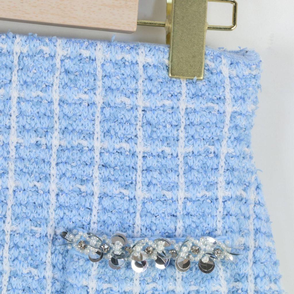 Schickes, französisch inspiriertes Strickjacken- und Bodycon-Midirock-Set mit Diamanten