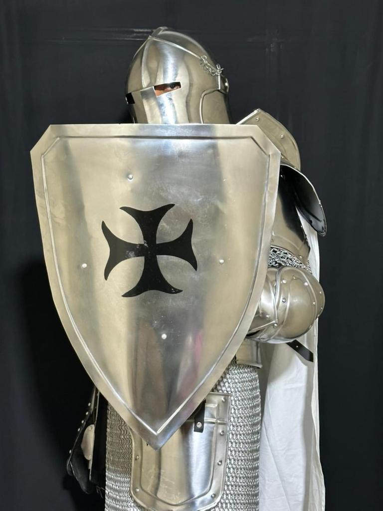 Mittelalterliches Ritterkostüm Rüstungsset mit Barbuta-Helm Cosplay LARP Kostüm