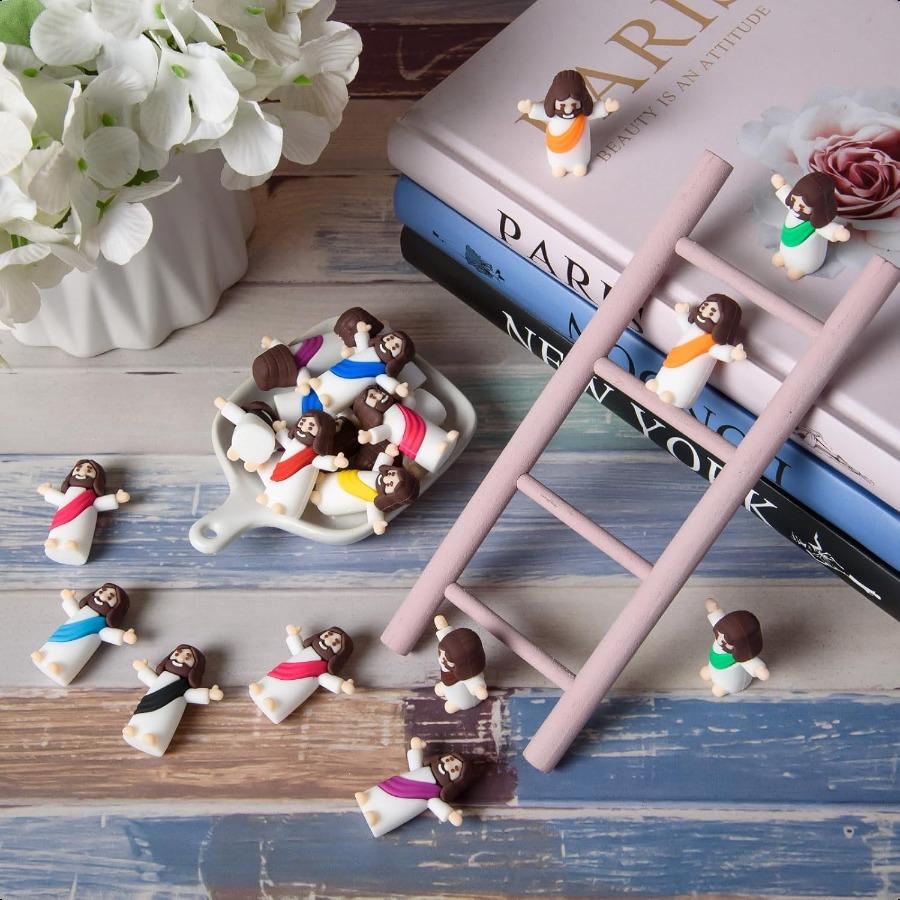 

50 шт. Маленькая фигурка Иисуса Мини Крошечные фигурки Иисуса Религиозный Христос Спаситель Кукла для пряток Воскресенье Наполнители для пасхальных яиц United States