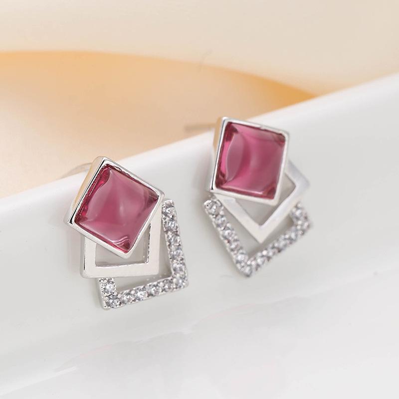 Personalized Geometric Metal Stud Earrings with Rhinestone Inlay