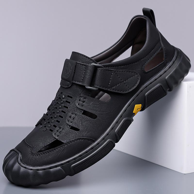 2025 Baotou Sandals Men's Trendy Summer New Velcro Hollow Breathable Casual Dad Shoes Non-slip 5326
