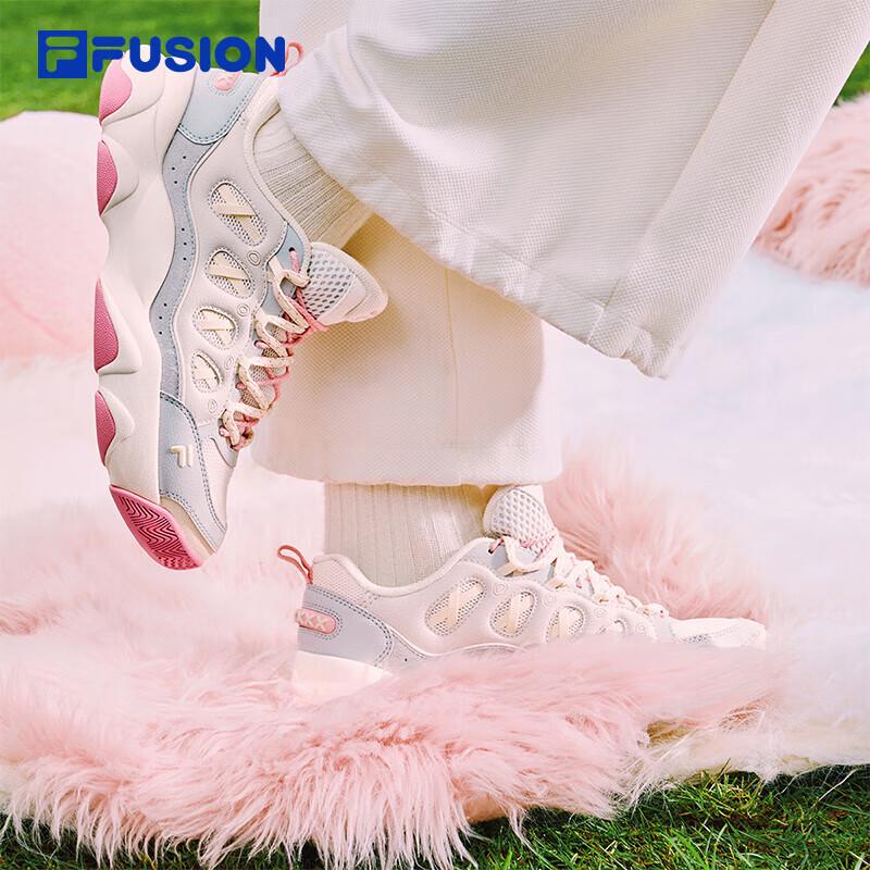 FILA FUSION Women s Bear Paw Retro Casual Shoes 37.5