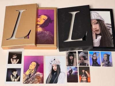 BLACKPINK Lisa Larissa Sólo albu Black & Gold Plná sada + Bonus YG Select Použité