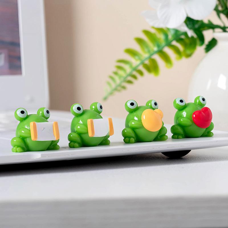 Micro Landscape Cute Relief Mood Small Frog Doll Resin Crafts Car Desktop Decoration Pieces