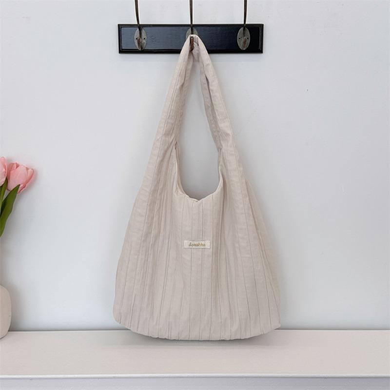 

Simple shoulder women s bag Large capacity pleated solid color cloth bag Casual summer lightweight new vest bag бежевый