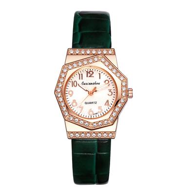 Leather Analog Waterproof Cute and Stylish Quartz Watch with Leather Strap Fashionable Watch for Women Perfect Gift for Day Women's Watch Display, -