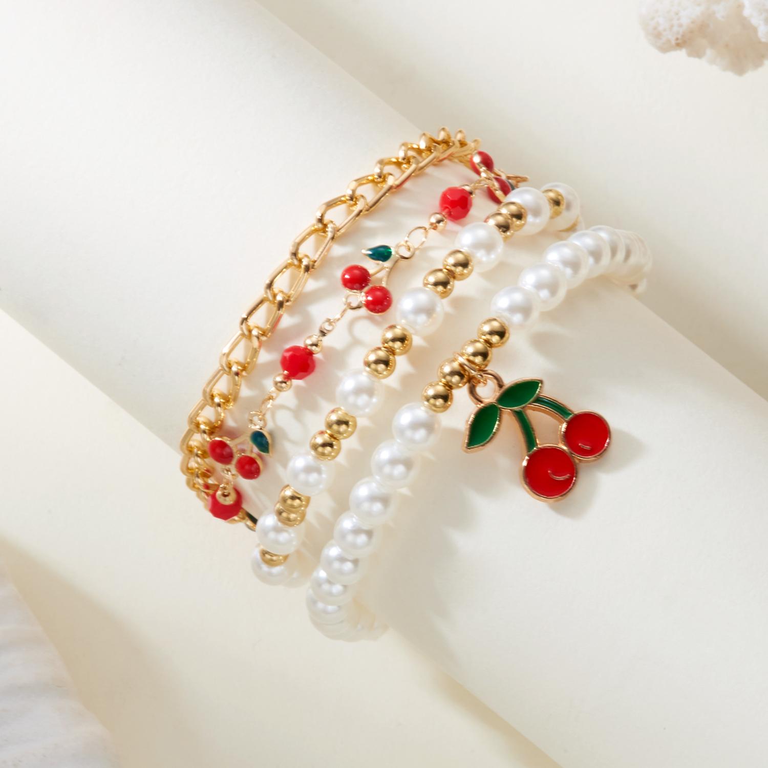 

Romantic Crystal Polymer Clay Heshi Beads Layered Bracelet for Women Stackable Strawberry Heart Chain Set Jewelry Valentine Gift