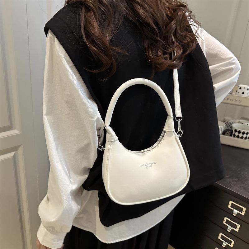 New Portable Crescent Bag Women's Fashion Sense Armpit Bag Casual Simple Commuter Shoulder Women's Bag