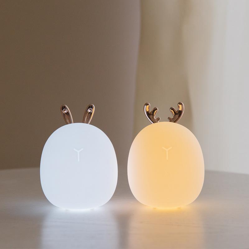 

Lovely Cute Animal Shape LED Silicone Night Light with Touch Control Bedside Decoration