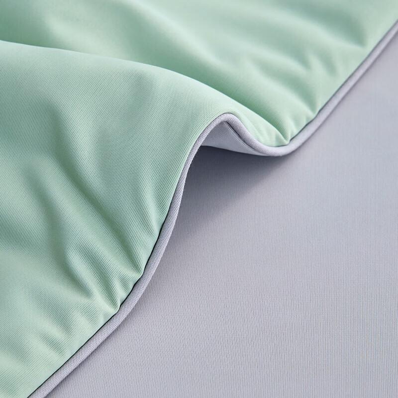 Belle Anna Super Cool 3.0 Summer Quilt