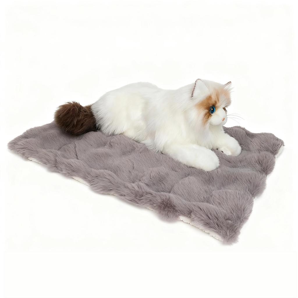 Fluffy and Soft All Season Universal Pet Blanket Washable and Easy To Clean Cat Sleeping Pad Winter Thick and Warm Dog Blanket